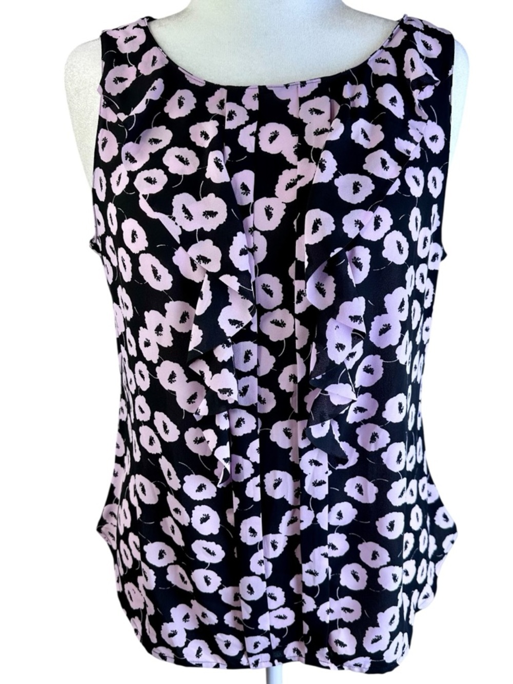 LOFT Black Sleeveless Blouse with Lilac Floral Pattern and Front Ruffle Size LP - Picture 3 of 11